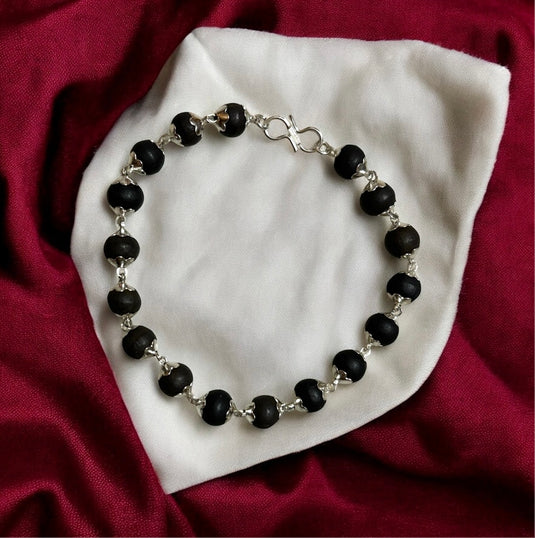 Karungali (Ebony Wood) Bracelet For Men – Strength & Protection